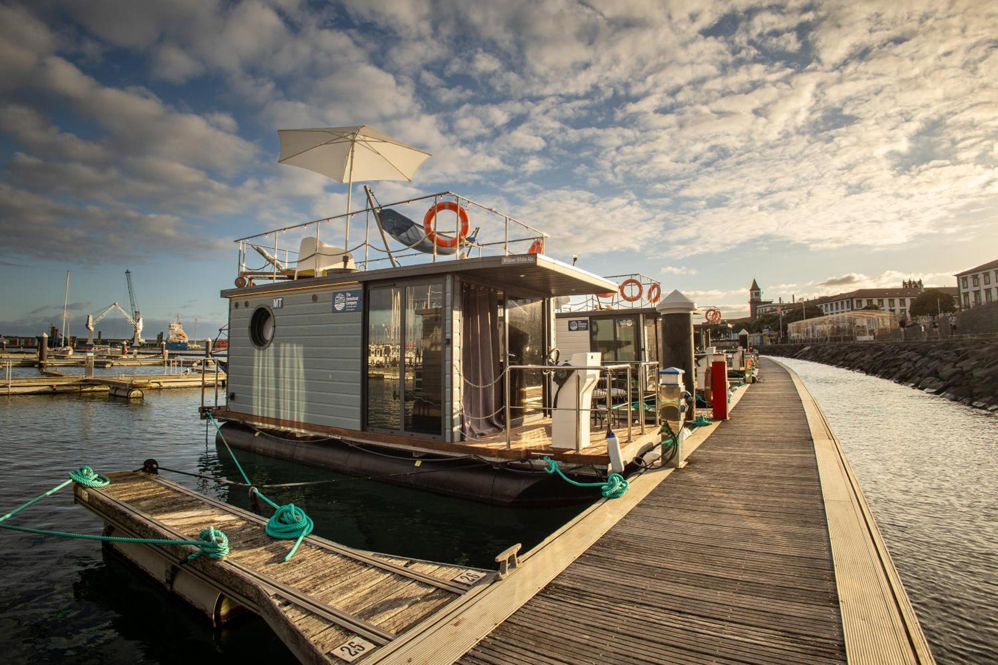 The Homeboat Company Ponta Delgada-Acores Экстерьер фото